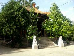 卧龙寺公墓是合法墓地吗？